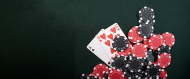 qqroyal mobile app interface showing live blackjack table and sportsbook navigation